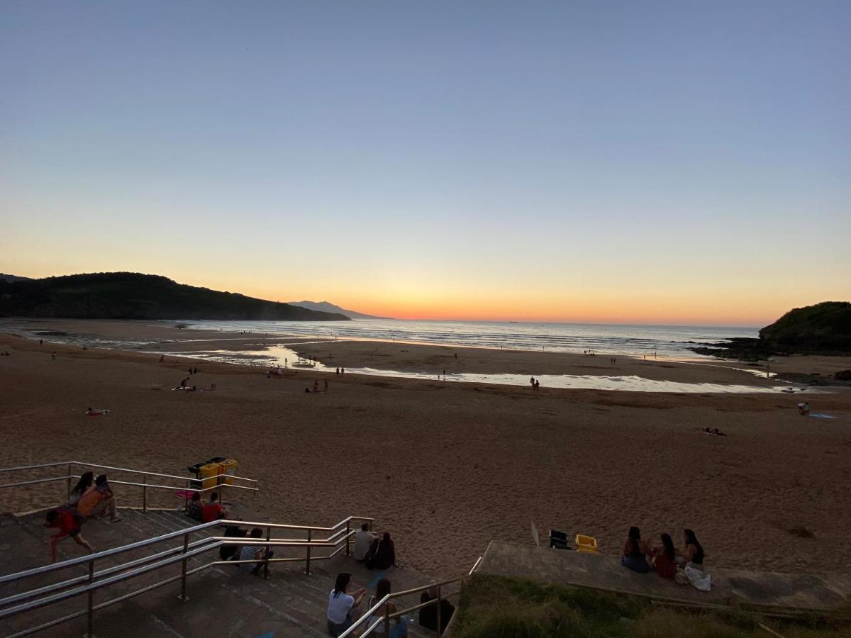 La Arena Beach Sunset Ciérvana Extérieur photo